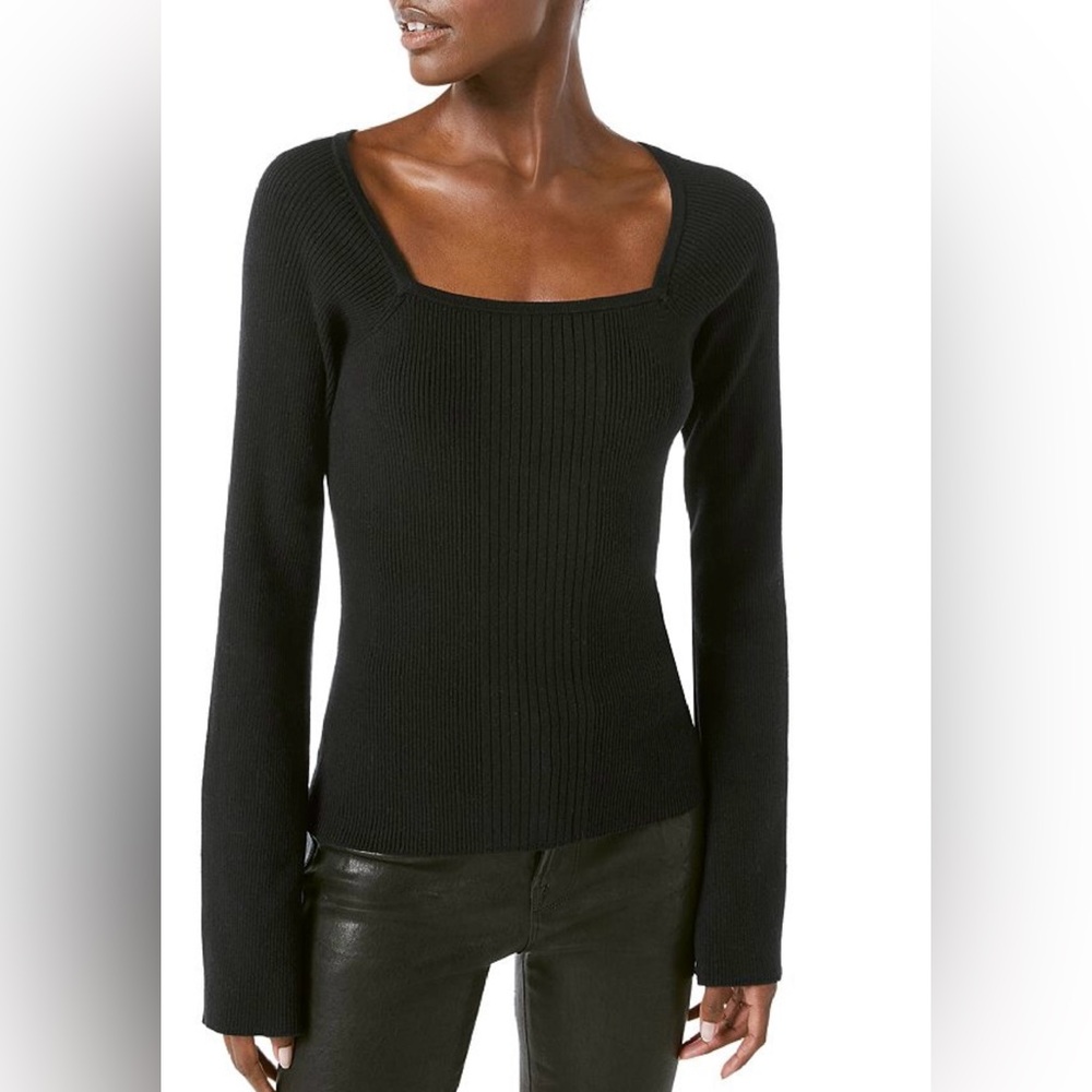 FRAME
Women's Chenille Bell Sleeve Sweater In Black